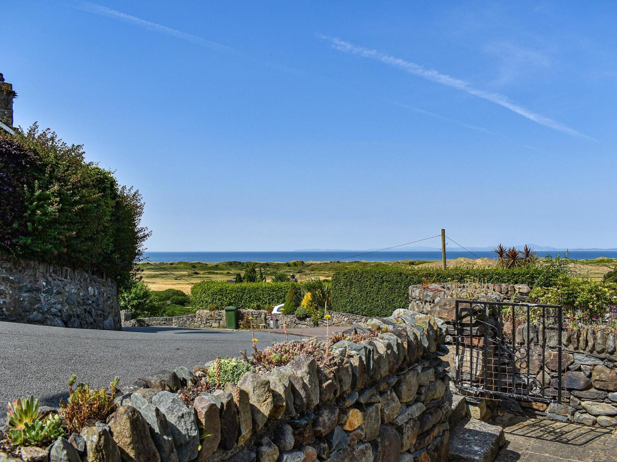 Gorwel Villa Harlech Exterior photo